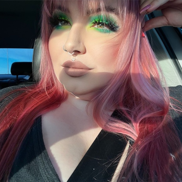 Meet your Posher, Kalyn - Picture 3 of 15